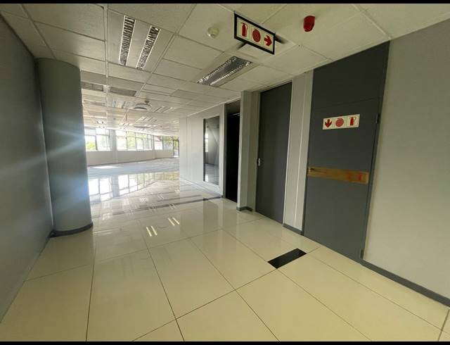 436M² OFFICE TO LET IN PARKTOWN